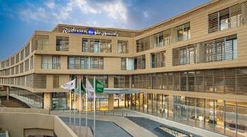 Radisson Blu Hotel &amp; Residence, Riyadh Diplomatic Quarter