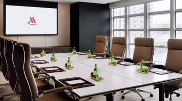 Marriott Hotel &amp; Marriott Executive Apartments Downtown Abu Dhabi