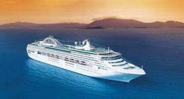 Cruise ship
