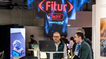 FITUR