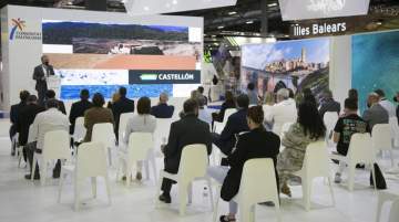 FITUR