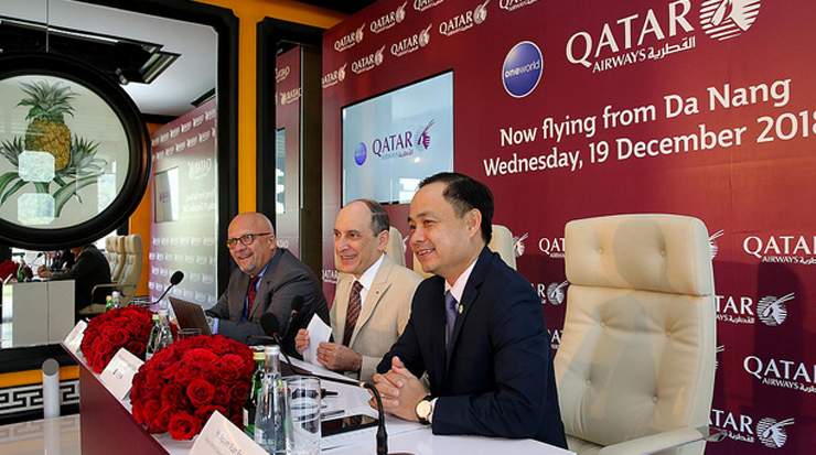 H.E. Akbar Al Baker, group CEO, Qatar Airways, hosted a press conference in Da Nang