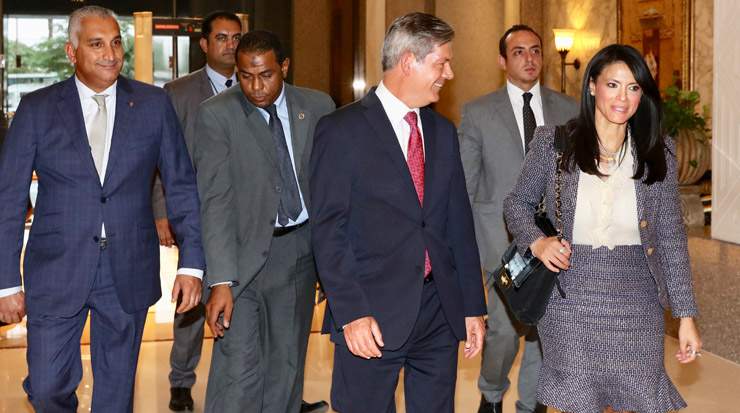 Simon Stamper (front left) welcoming H.E Rania El Mashat (front right) 